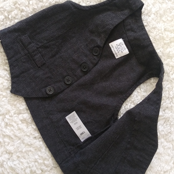 Carter's Dressy Infant Boy Vest Dark Gray Tuxedo 12 Months Size - Picture 3 of 16